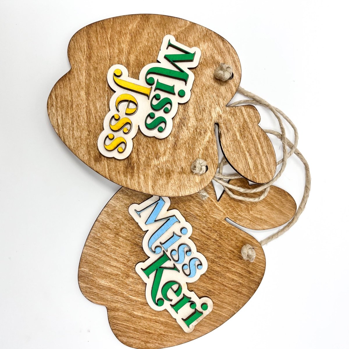 Personalized Teacher Apple Sign - sonder and wolf