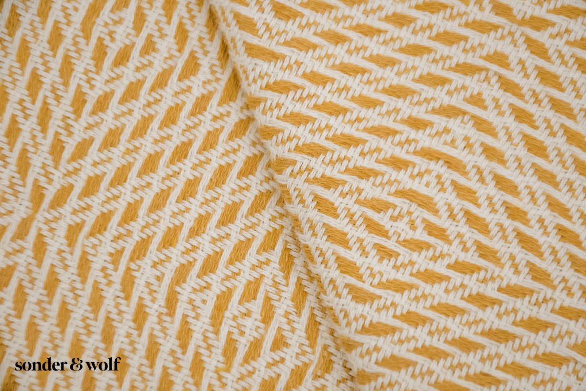 Yellow Diamond | Round Blanket - sonder and wolf