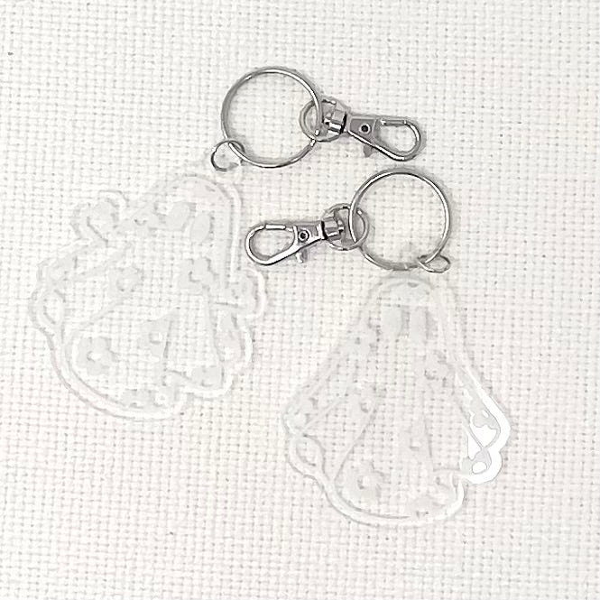 
                  
                    Daisy Ghost Keychain - sonder and wolf
                  
                