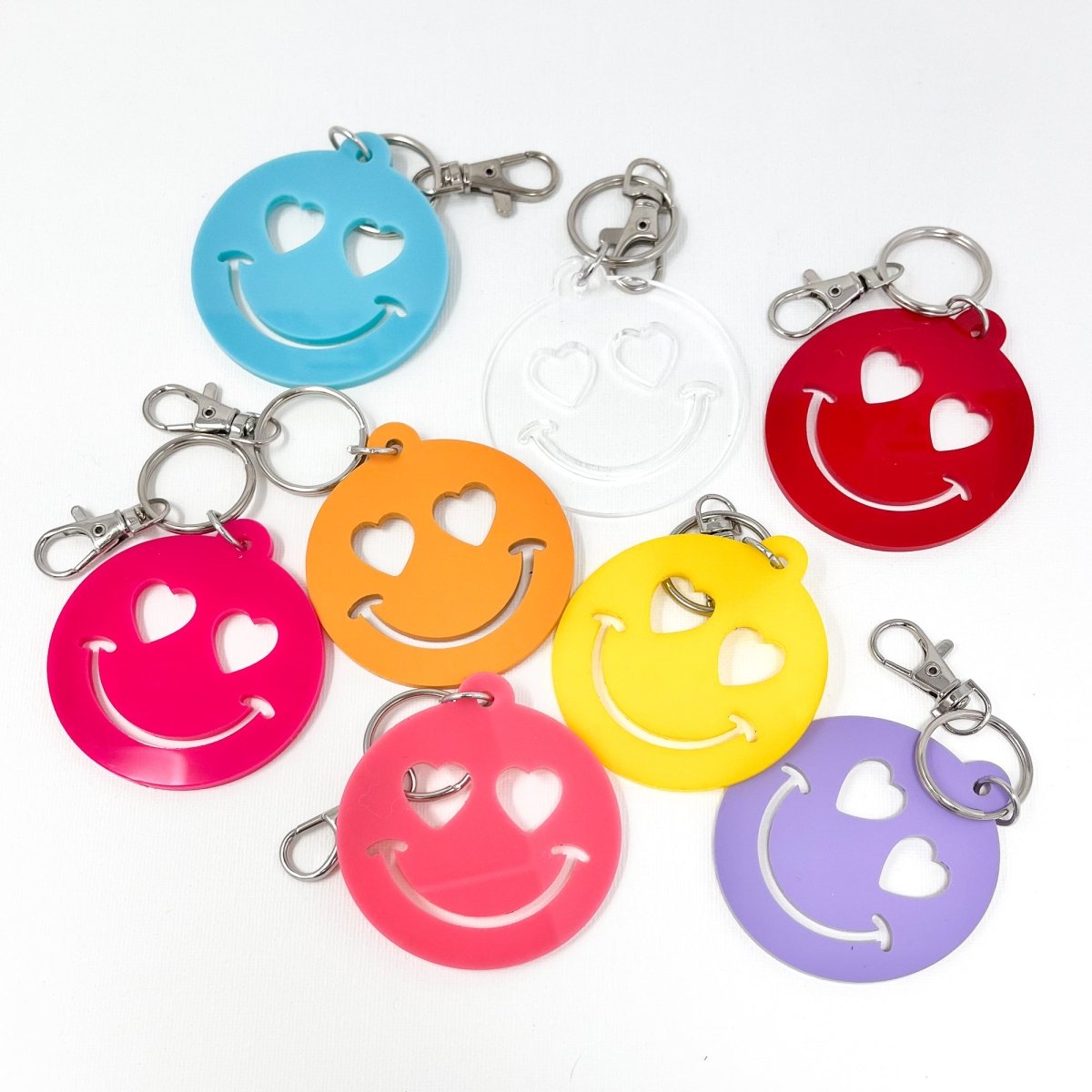 Heart Smiley Face Keychain - sonder and wolf